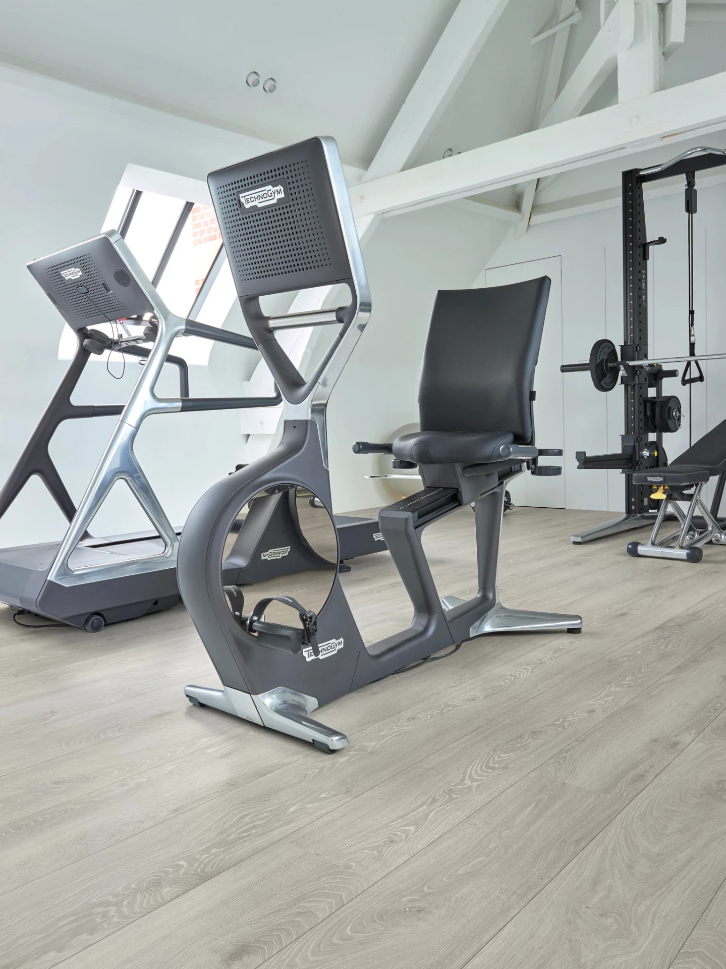 Coretec The Essentials Boston Oak 92 Plank XL Click (2)